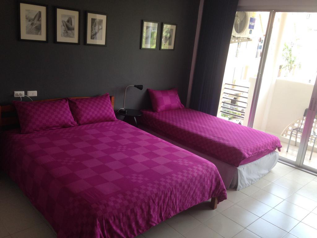 On Street Bed And Breakfast Ban Karon Eksteriør billede